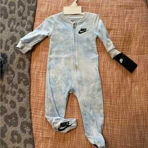 Nike Kids One Piece in Light Blue